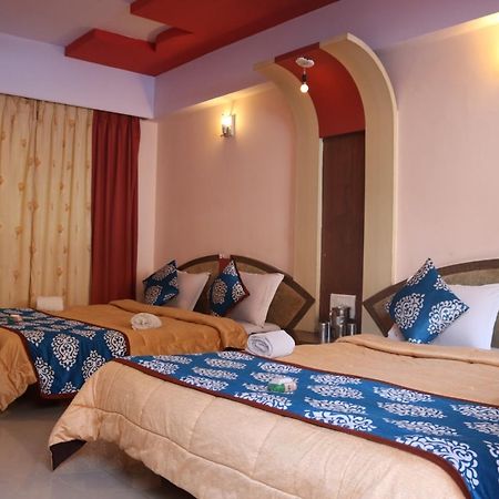 Hotel Sai Regency Mahābaleshwar Exteriör bild