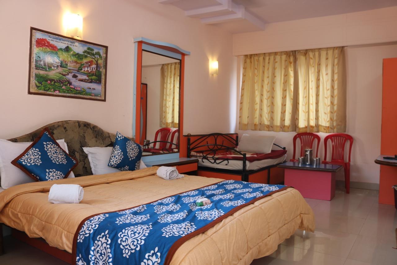 Hotel Sai Regency Mahābaleshwar Exteriör bild